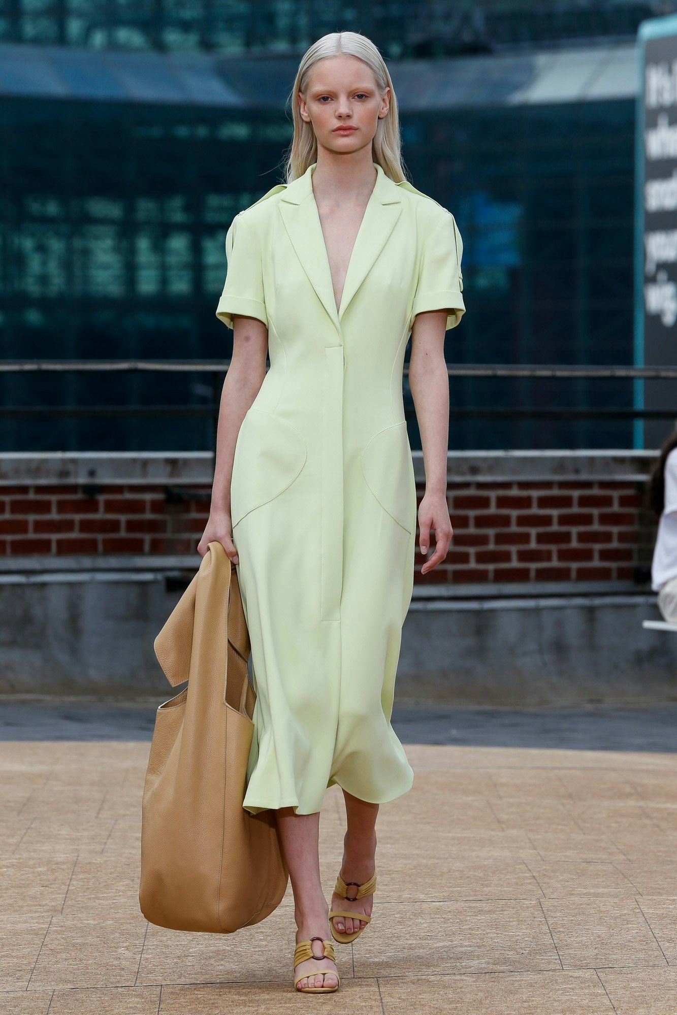 A bag from Jonathan Simkhai spring 2022 collection., Spring's 6 Biggest  Bag Trends Are Here