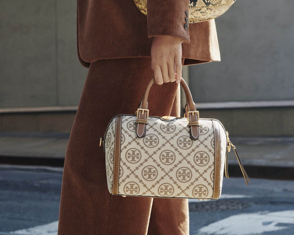 Shop: Chic Neutral Pieces From The Tory Burch Fall Winter 2021 Collection